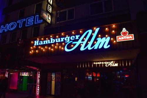 Hamburger Alm Hotel St. Pauli 3