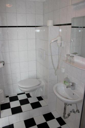 Hotel-Pension Rheingold am Kurfürstendamm, Berlin (photo 10)