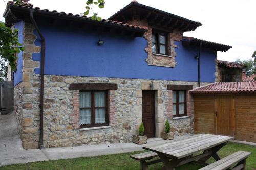 Accommodation in Abamia