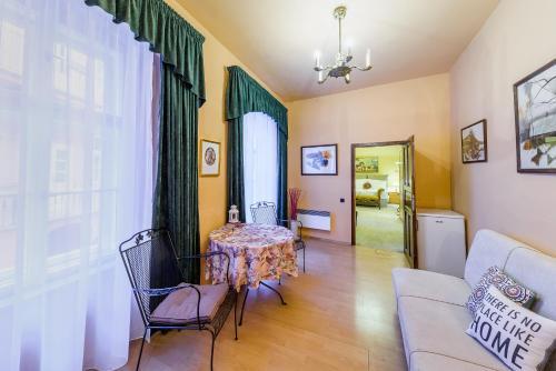 Residence Seven Angels