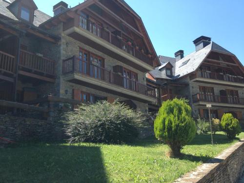 Kert, Apartamento Forcanada in Es Bòrdes