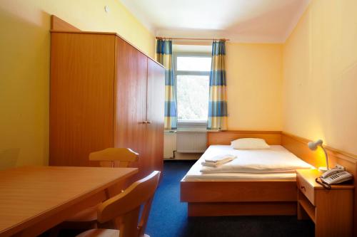 Hotel Euro Youth Krone - Bad Gastein
