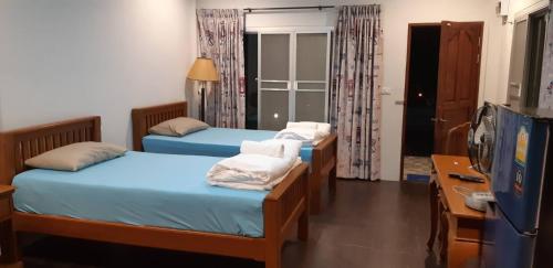 Green Mango Resort Room Type - Twin Room