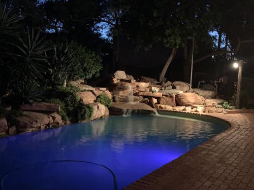 Swimming pool, Dempster Cottage in Northam
