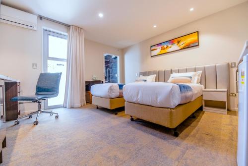 room detail thumbnail 0