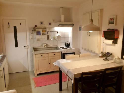 مطبخ, maison milabee in Altenkunstadt