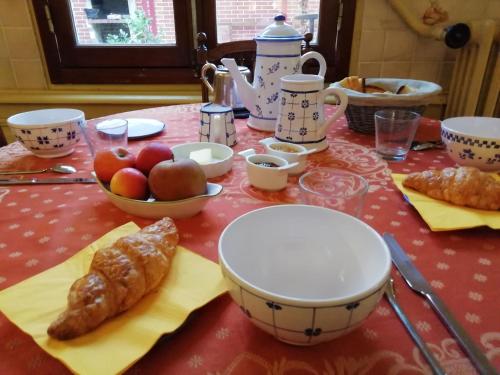 อาหารและเครื่องดื่ม, La "charcuterie" GREBER in เมอลัง