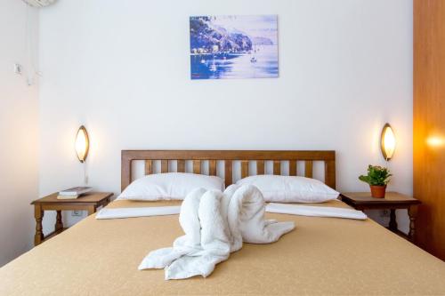 Two-Bedroom Apartment image 6