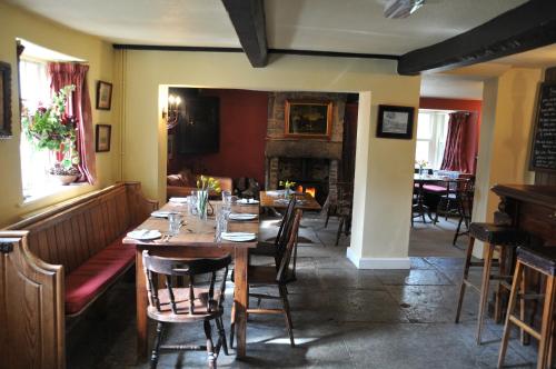 The Red Lion Inn