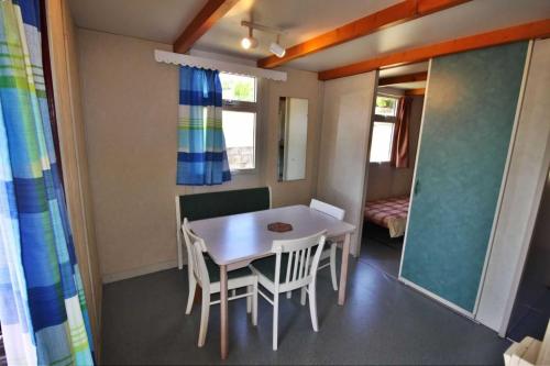 Létesítmények, Bungalow As Nevedas in Caion