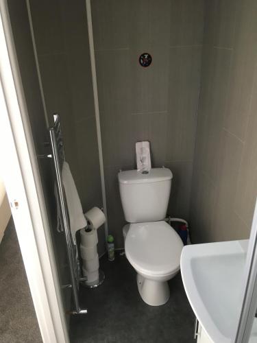 Mairs Bed and Breakfast. - image 6
