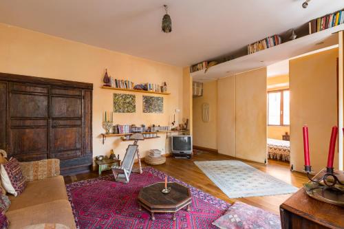 Charming Bright Colosseum apartment, Rome (photo 9)