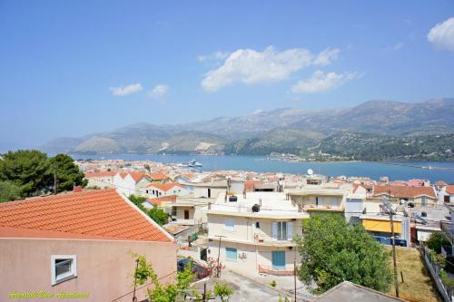  Argostoli view apartment loft, Unterkunft in Argostoli