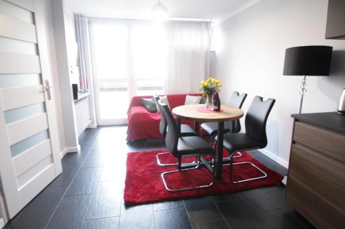 FANTASTYCZNY APARTAMENT KRÓLEWSKA, Varšava (fotografie 9)