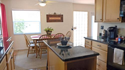 BeachPoint Cottages - 주방