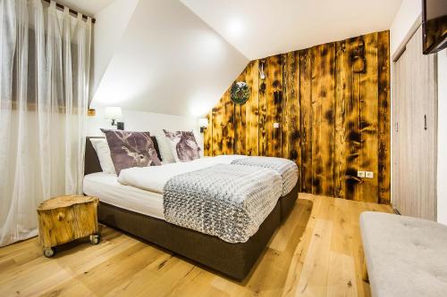 . Hotel Pok Garni