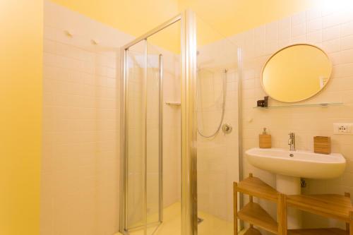 Deluxe Apartment image 1