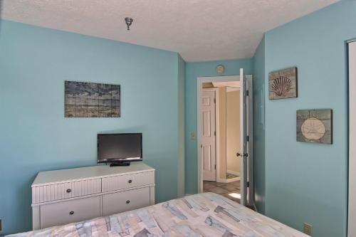 201 North Shore Inn - image 12