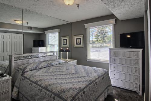 103 North Shore Inn - image 10