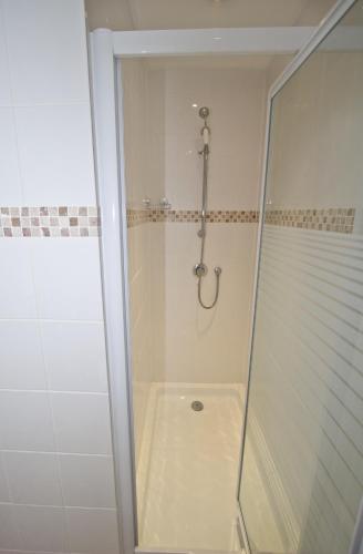Triple Room image 4