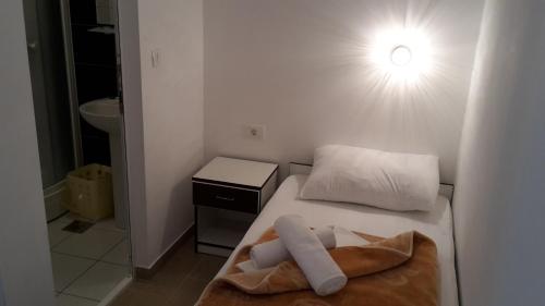 Single Room with Bathroom
