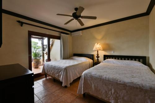 183715862 Club del Mar Oceanfront