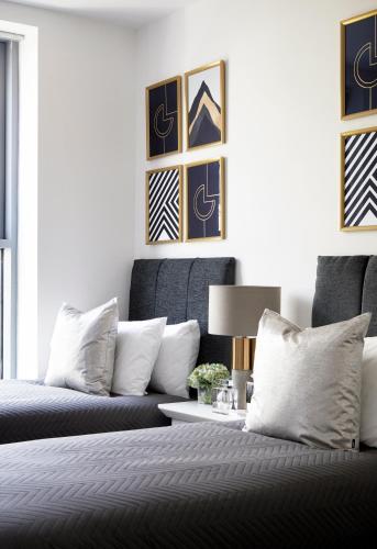 Aisiki Apartments at Upton Road - image 2