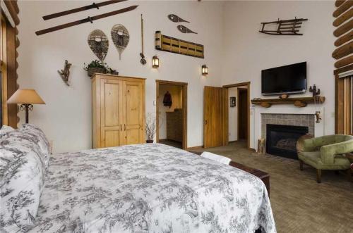 Ponderosa Lodge - image 5