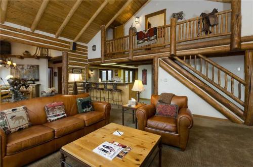 Ponderosa Lodge - image 9