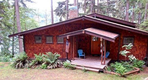 248 - Goss Lake Chalet - image 6