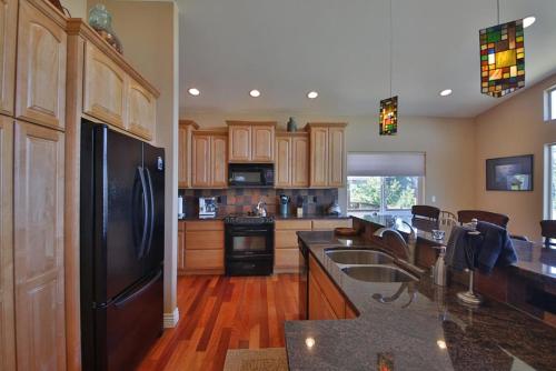 247 - Bells Ridge Retreat - image 8