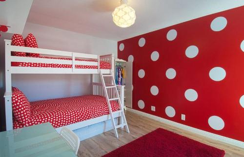 Suite Escapes 9 - image 9