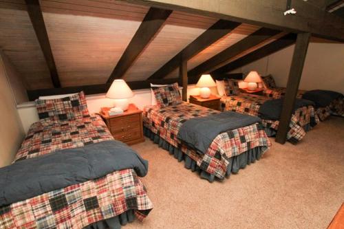 Discovery 4 #160 Loft - image 2