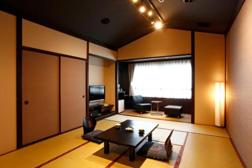 Japanese-Style Triple Room