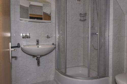 Ferienwohnung im Reetdachhaus - image 8