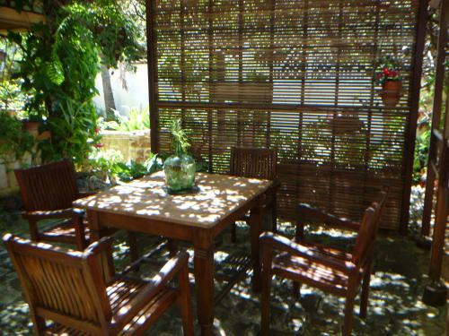 拉莱因克里奥尔酒店