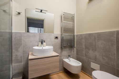 Two-Bedroom Apartment image 7