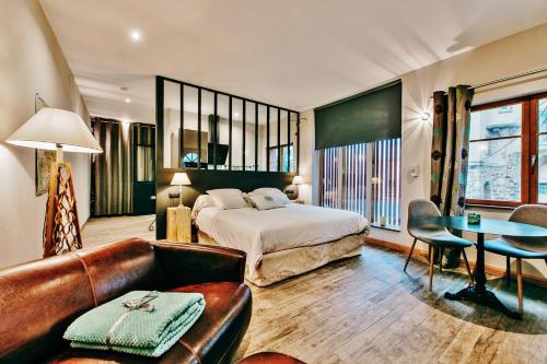 Chambres d'hotes Chateau De Grunstein in Stotzheim