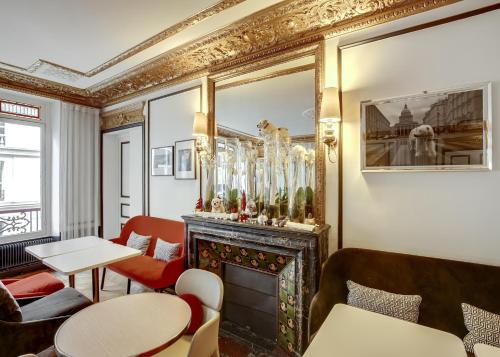 Mercure Paris Opera Louvre - image 14