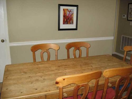 658 New Haven - Three Bedroom Villa - image 4
