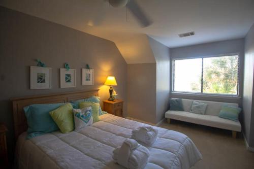 658 New Haven - Three Bedroom Villa - image 5