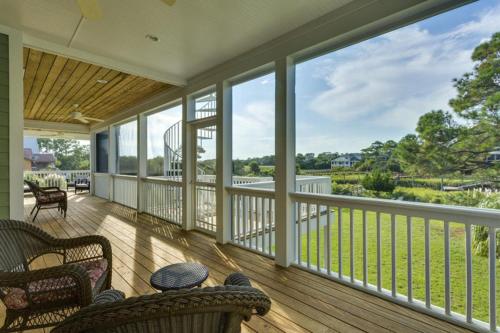 449 Tarpon - Five Bedroom House - image 5