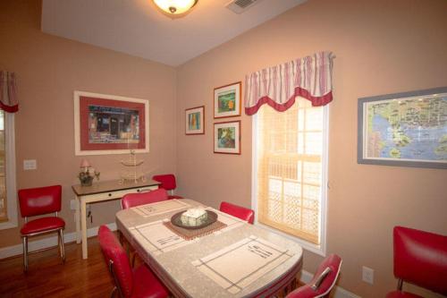 17 Davis Love - Three Bedroom House - image 4