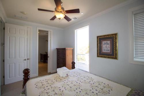 619 Dolphin Road - Six Bedroom House - image 3