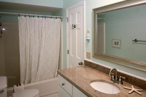 355 Ocean Point - Four Bedroom House - image 9
