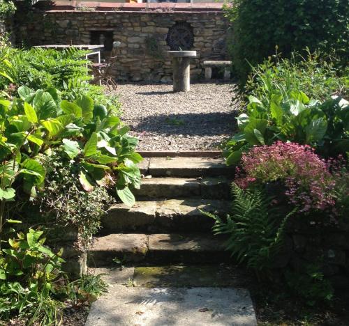 Plumpton Court - image 14