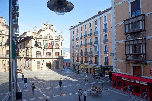 Hotel Pompaelo Plaza del Ayuntamiento & Spa - image 8