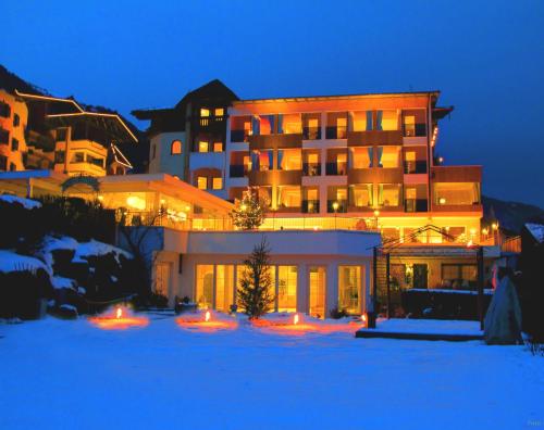 Alpenhotel Stefanie - Hotel - Hippach