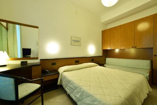 Hotel Lamberti - image 3