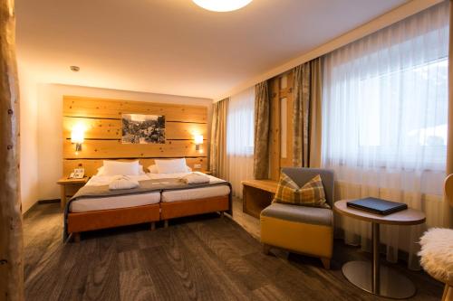 room detail thumbnail 0